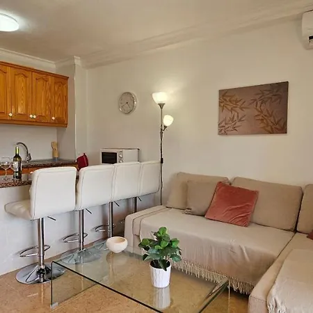 Bright Apartment *